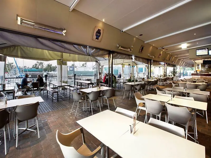 Nightcap At Kawana Waters Hotel
